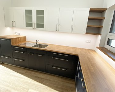 Kuchyně, rámeček lak mat